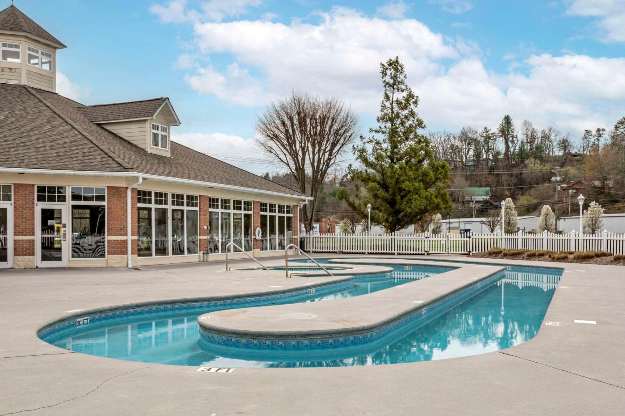 Leconte Hotel & Convention Center, Ascend Hotel Collection Pigeon Forge Bagian luar foto